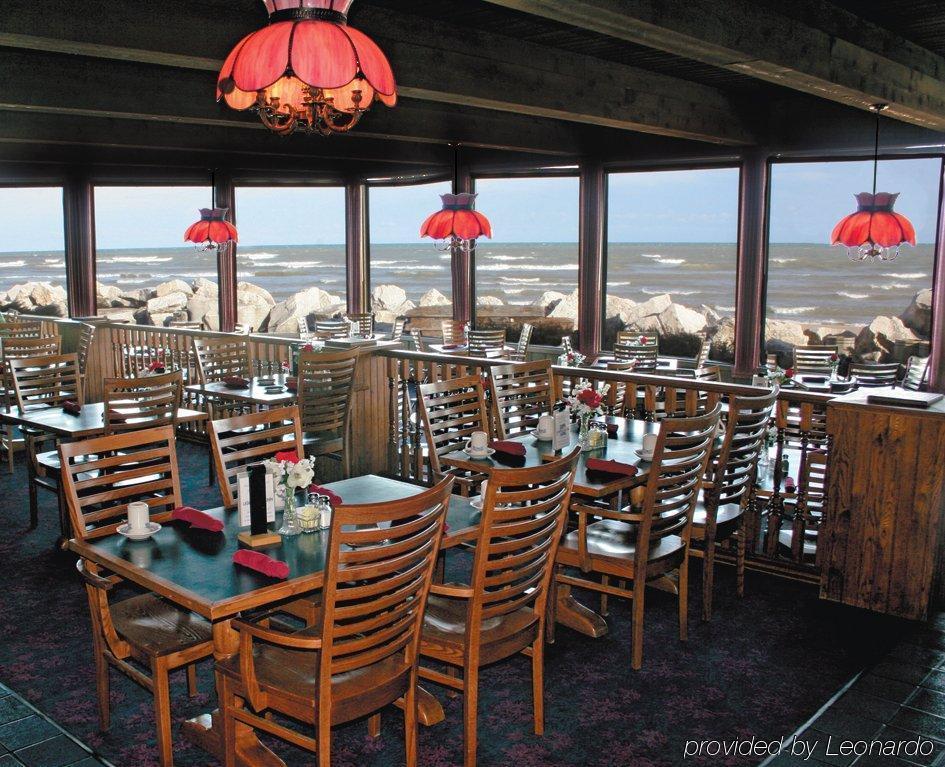 Lighthouse Inn - Two Rivers Restaurant photo
